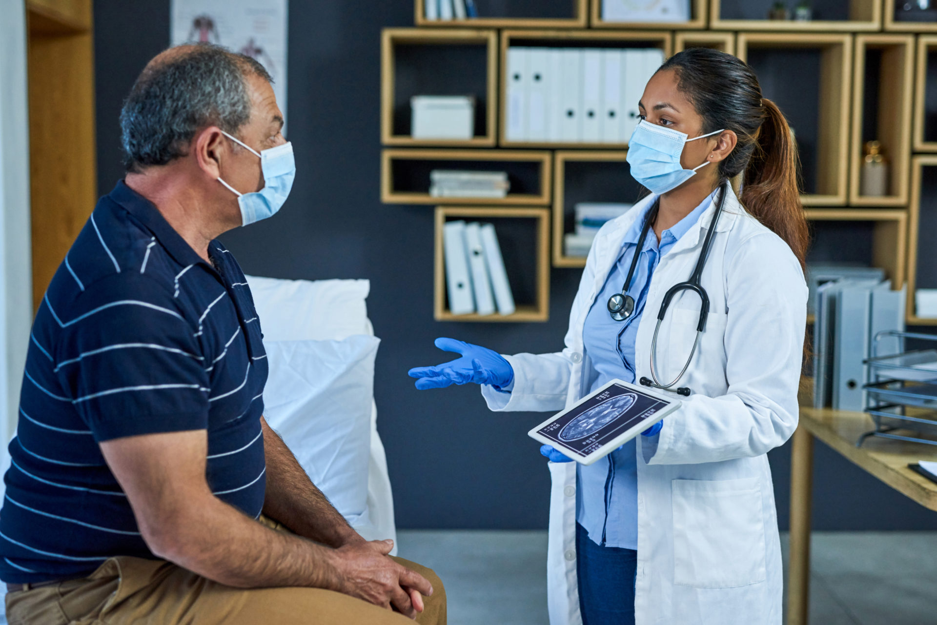 What to Expect During an Awake Craniotomy for Brain Tumor Removal